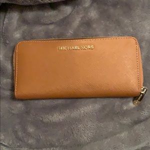Michael Kors wallet